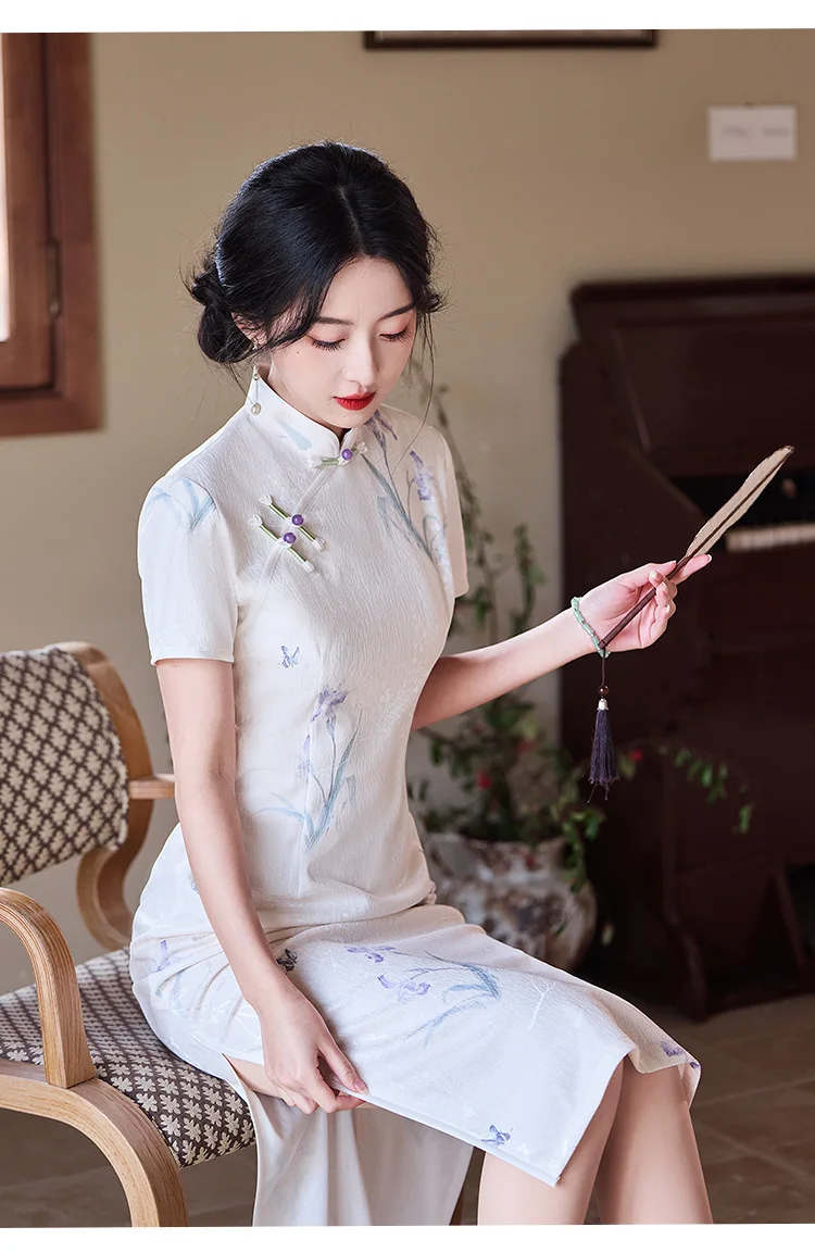 Винтажное улучшенное тонкое платье Cheongsam с короткими рукавами Qipao, традиционная одежда для женщин, платье в китайском стиле
Винтажное улучшенное тонкое платье Cheongsam с короткими рукавами Qipao, традиционная одежда для женщин, платье в китайском стиле