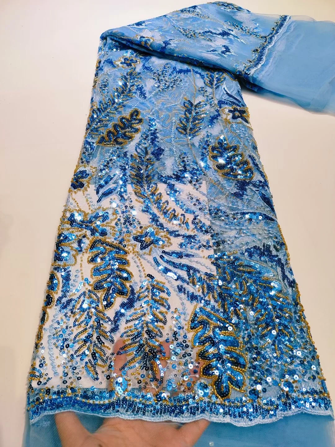 Blue Nigerian Tulle Lace Fabric With Beads High Quality Luxury African Sequins French Tulle Lace Fabric For Party Dress KCD2211
Blue Nigerian Tulle Lace Fabric With Beads High Quality Luxury African Sequins French Tulle Lace Fabric For Party Dress KCD2211