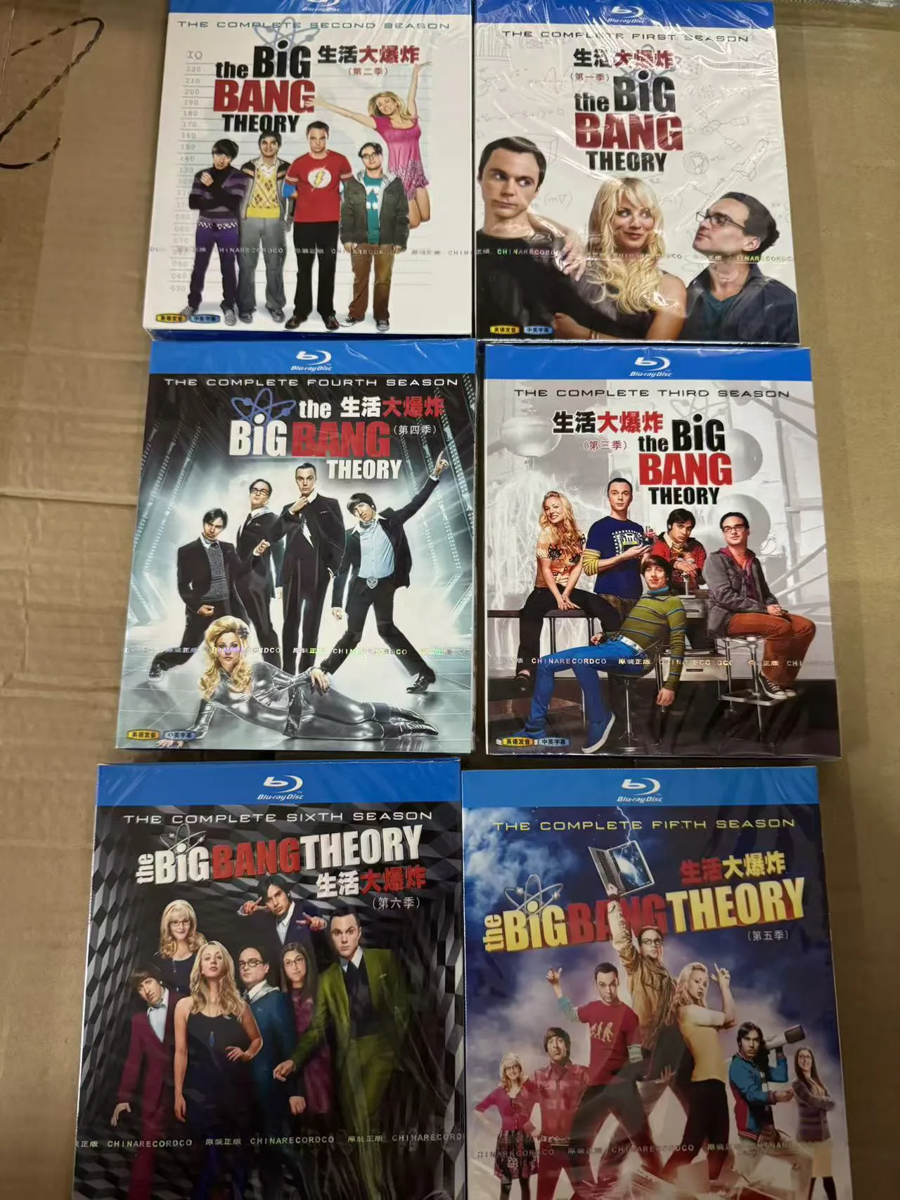 Коллекционный набор Blu-ray дисков BD для сериала «Теория Большого взрыва», сезоны 1-12, полное собрание в высоком разрешении.
Коллекционный набор Blu-ray дисков BD для сериала «Теория Большого взрыва», сезоны 1-12, полное собрание в высоком разрешении.
