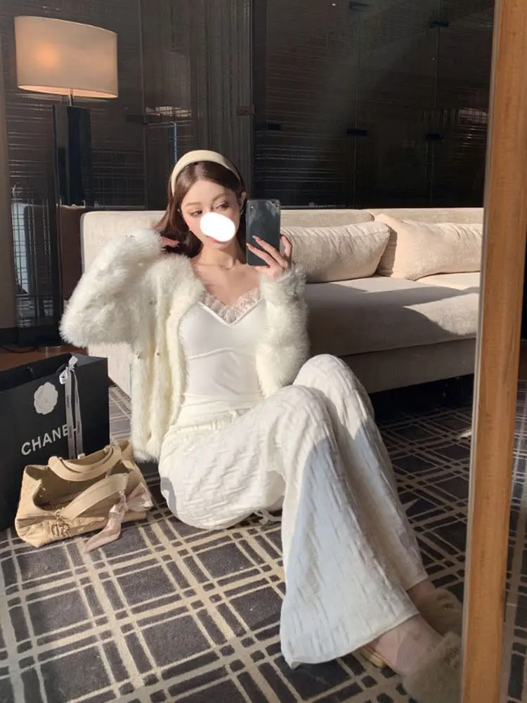 Laid-ba Sle White Wide Leg Pants Women's Draped Knitted Casual Slimming Versatile High Waist Elastic Polyester Fiber
Laid-ba Sle White Wide Leg Pants Women's Draped Knitted Casual Slimming Versatile High Waist Elastic Polyester Fiber