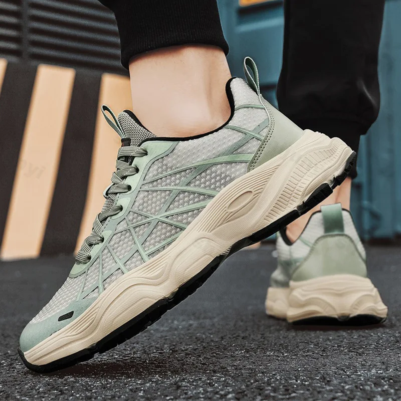 Мужская модная повседневная обувь, новинка 2023 года, летняя дышащая удобная спортивная обувь без шнуровки с сеткой, кроссовки на платформе на толстой подошве
Мужская модная повседневная обувь, новинка 2023 года, летняя дышащая удобная спортивная обувь без шнуровки с сеткой, кроссовки на платформе на толстой подошве