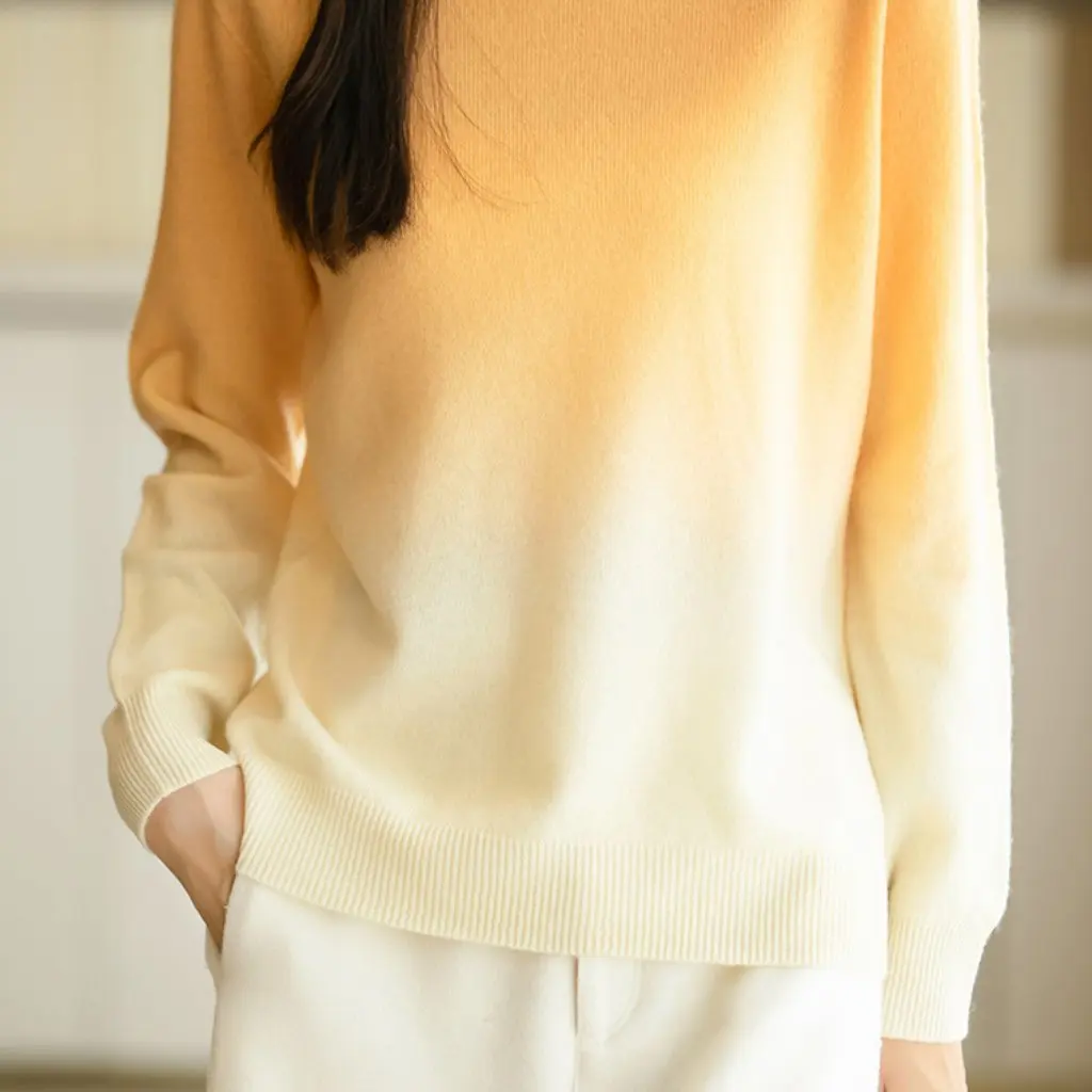 Women's Gradient Pullover Sweater Soft Waxy Loose Fit Lazy Style Trendy Top for Autumn Winter New Design 
Women's Gradient Pullover Sweater Soft Waxy Loose Fit Lazy Style Trendy Top for Autumn Winter New Design