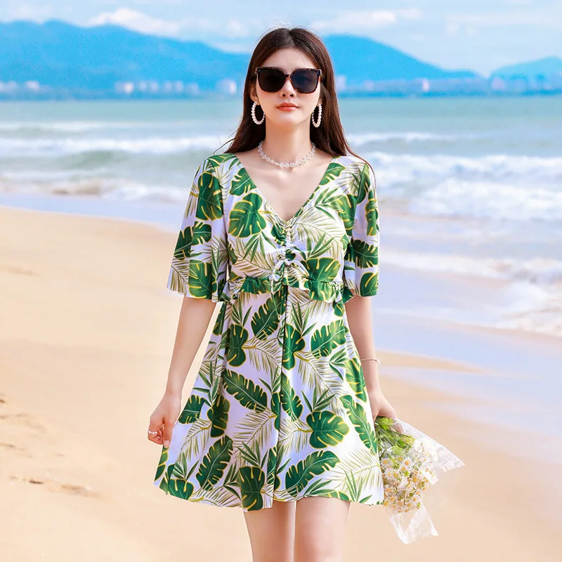 Женский цельный купальник нового стиля для похудения и консервативной юбки
Женский цельный купальник нового стиля для похудения и консервативной юбки