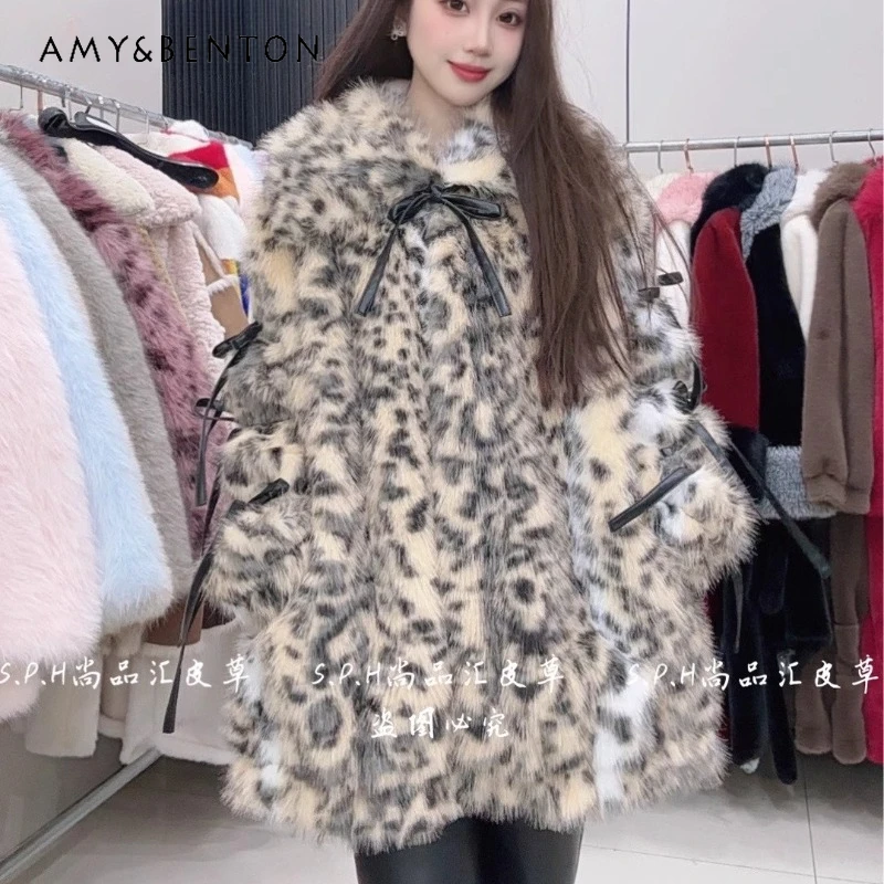Пушистая куртка из искусственного меха с леопардовым принтом и бантом, женская зимняя стильная шерстяная куртка средней длины с отложным воротником
Пушистая куртка из искусственного меха с леопардовым принтом и бантом, женская зимняя стильная шерстяная куртка средней длины с отложным воротником