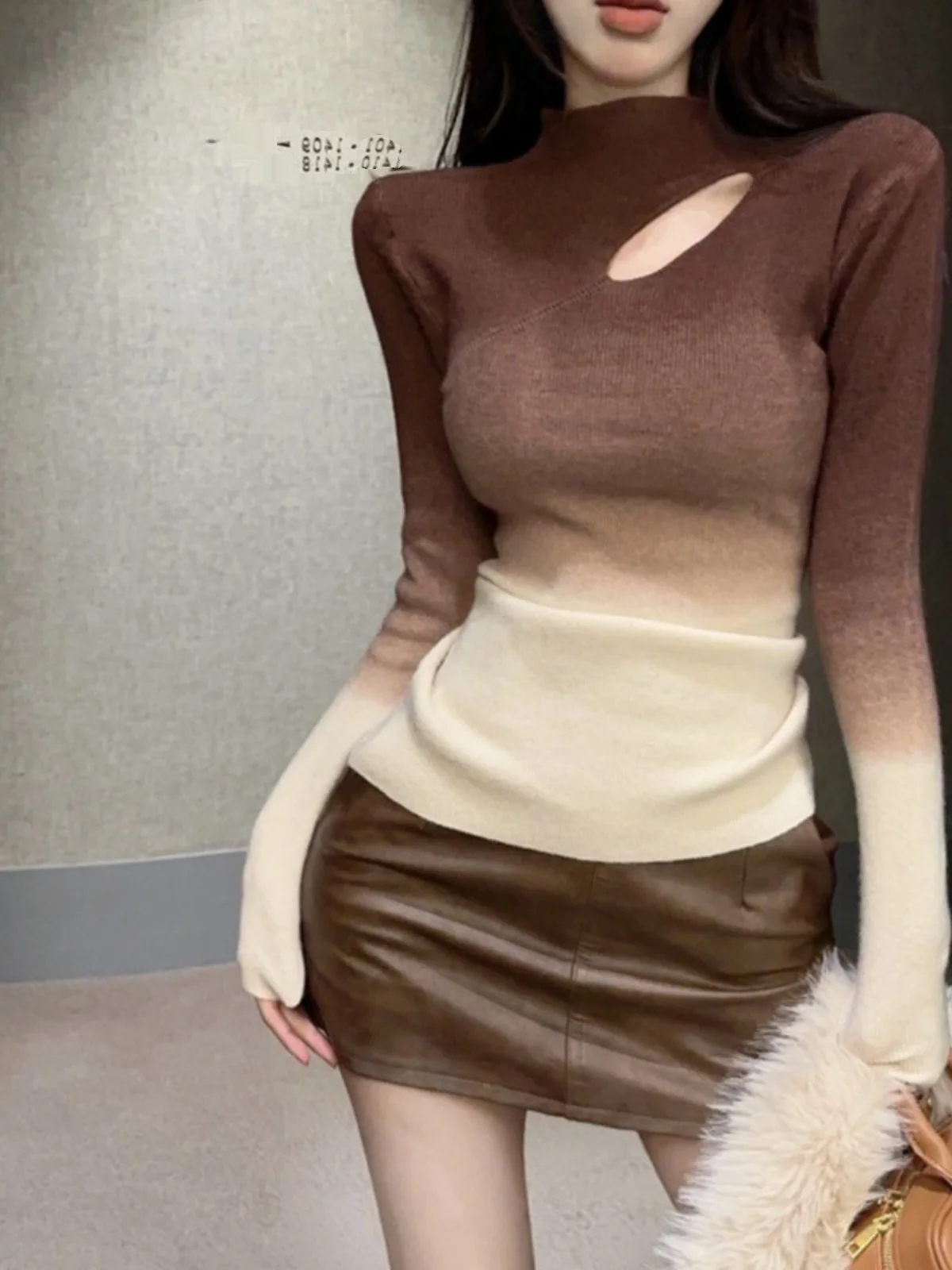 Graduated Color Half High Collar Women's Sweater Fur Inner Wear Autumn Winter Knitted Base Shirt Advanced Outerwear Top
Graduated Color Half High Collar Women's Sweater Fur Inner Wear Autumn Winter Knitted Base Shirt Advanced Outerwear Top