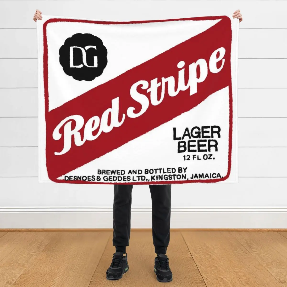 Red Stripe POP Throw Blanket Bed linens decorative heavy to sleep Blankets 
Red Stripe POP Throw Blanket Bed linens decorative heavy to sleep Blankets