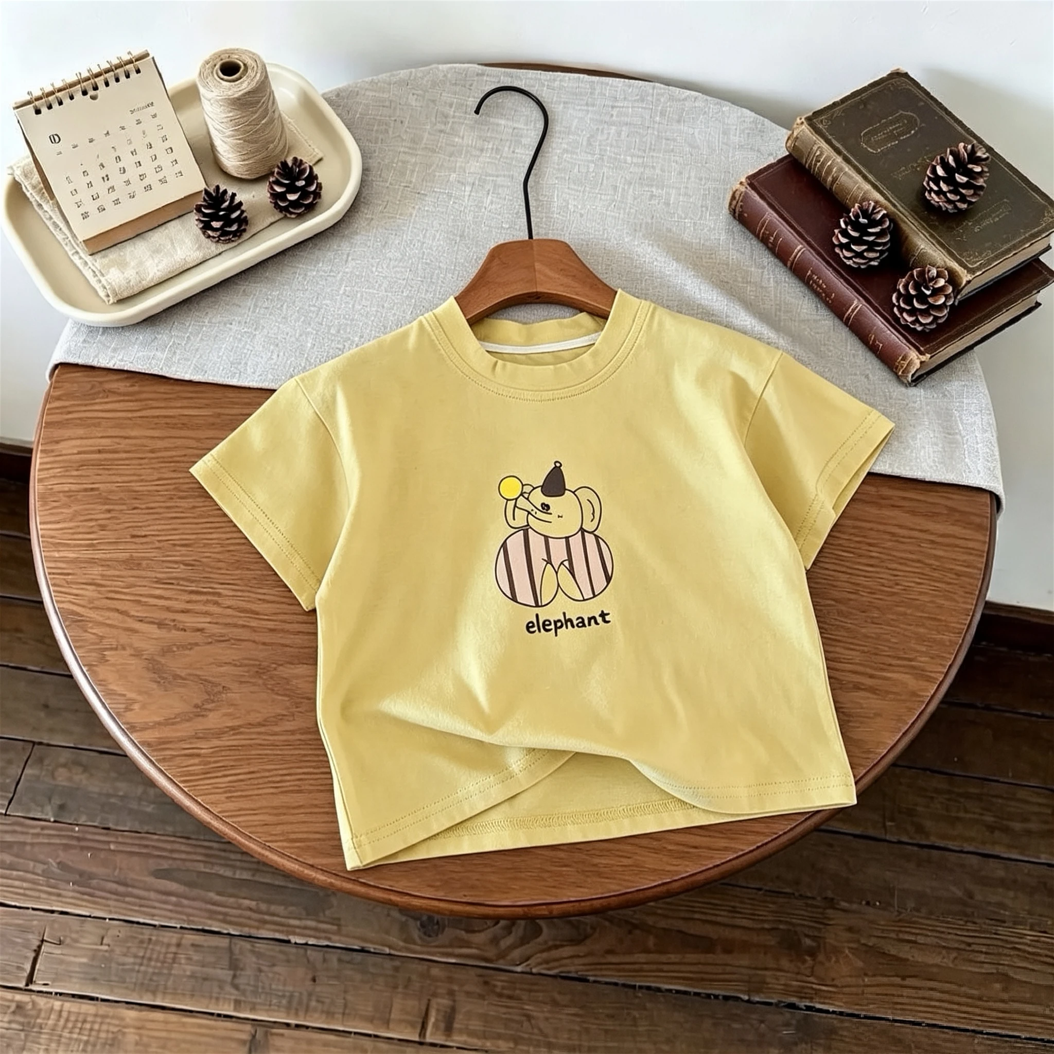 Popular Design Korean Fashion Kids T-shirts Summer Clothing Simple Versatile Short Sleeved Tops Tees Children's O-neck T Shirts
Popular Design Korean Fashion Kids T-shirts Summer Clothing Simple Versatile Short Sleeved Tops Tees Children's O-neck T Shirts