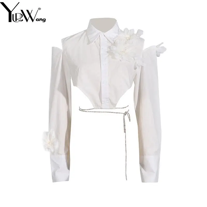 YUERWANG Women Shirt 2025 Spring New Fashion Off Shoulder Feather Stitched Backless Sexy Short White Blosue Fashion Female Tops
YUERWANG Women Shirt 2025 Spring New Fashion Off Shoulder Feather Stitched Backless Sexy Short White Blosue Fashion Female Tops