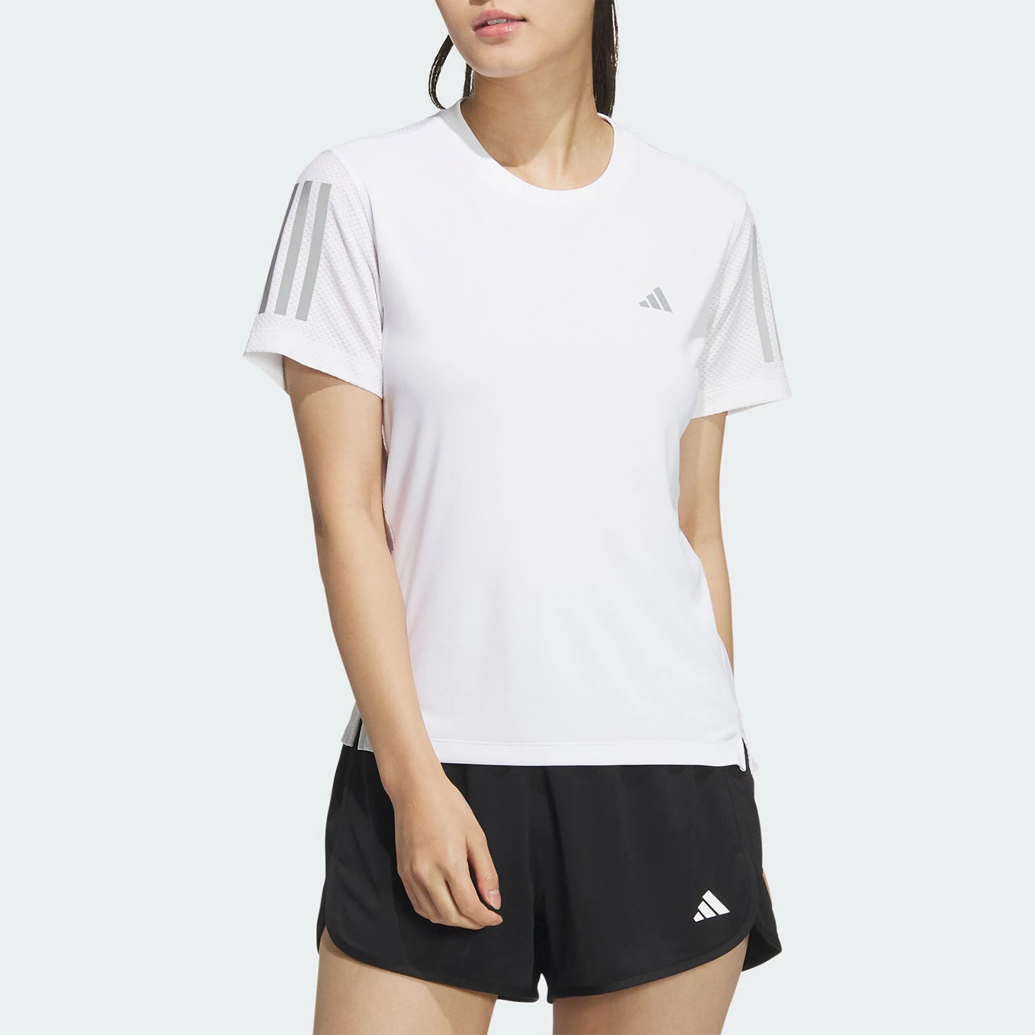 Оригинальная женская футболка для бега Adidas OTR COOLER TEE JF1476
Оригинальная женская футболка для бега Adidas OTR COOLER TEE JF1476