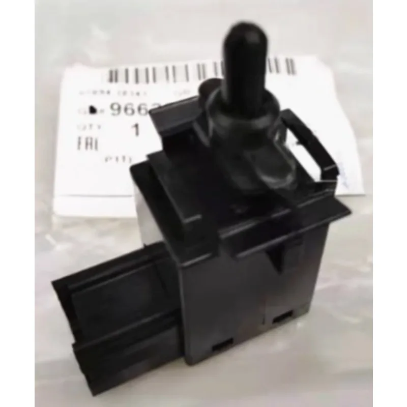 96628564 Genuine Hand Brake Light Switches Parking Braking Contact Switch Black Auto Part for Chevrolet Captiva 2008 2009 2010
96628564 Genuine Hand Brake Light Switches Parking Braking Contact Switch Black Auto Part for Chevrolet Captiva 2008 2009 2010