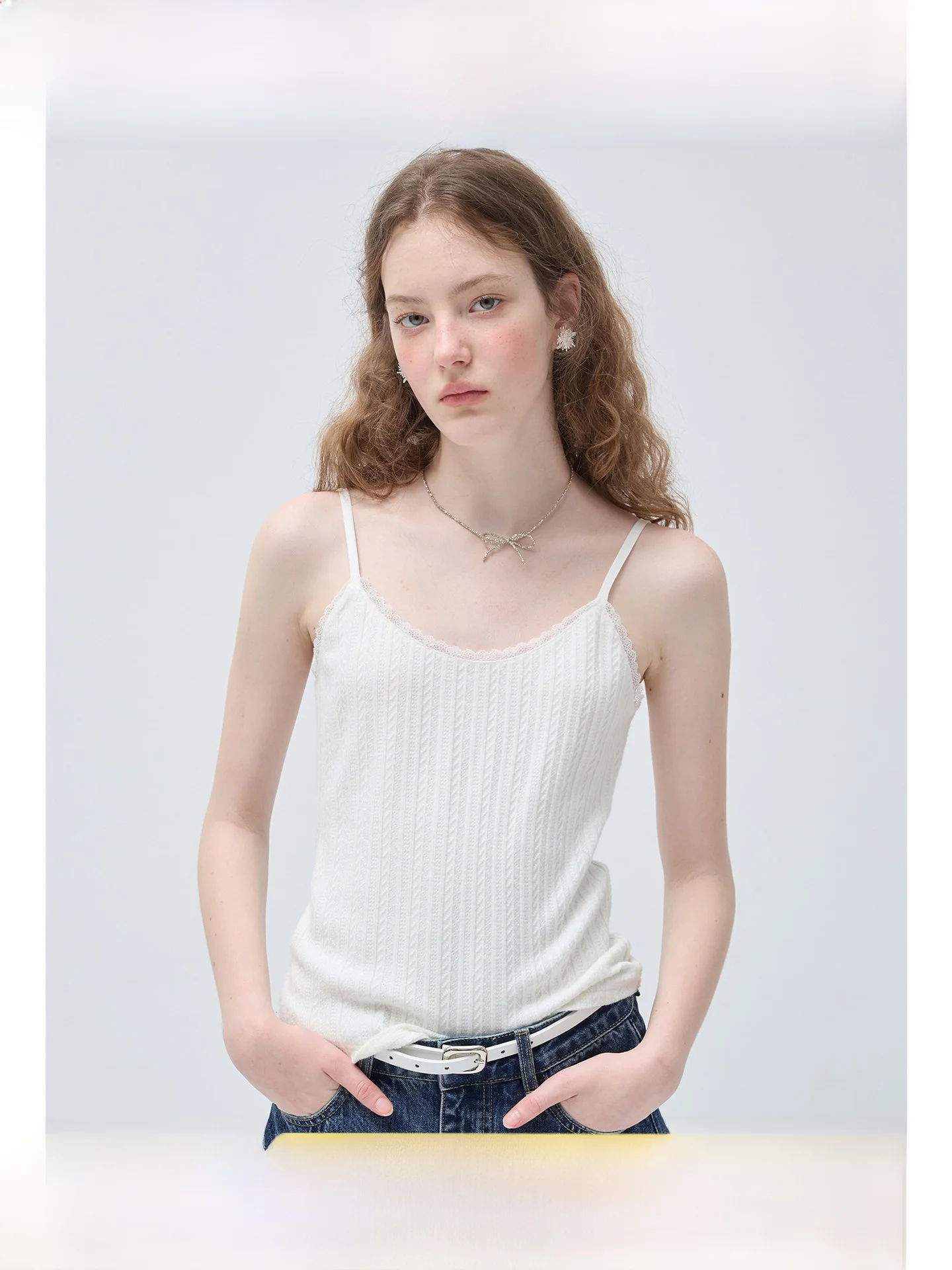plus Size Women's Lace Trim Tank Top Slimming Color Summer Inner Wear French Style Breathable Skin-Friendly Casual Vest
plus Size Women's Lace Trim Tank Top Slimming Color Summer Inner Wear French Style Breathable Skin-Friendly Casual Vest