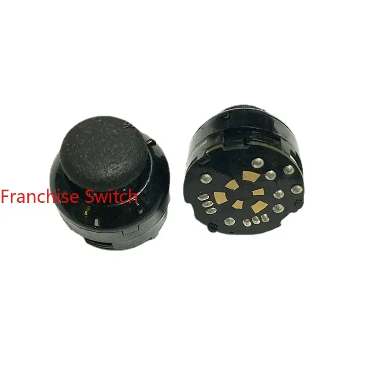 10PCS Belt And Shell Reset Rocker Potentiometer XBOX360 Wired Handle 3D Switch
10PCS Belt And Shell Reset Rocker Potentiometer XBOX360 Wired Handle 3D Switch