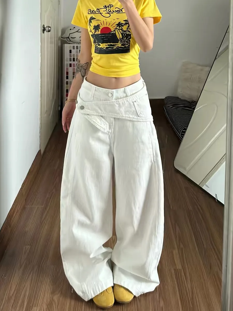 American Style Retro White Curved Knife Jeans Women Summer New High Waist Loose Straight Leg Wide Leg Scythe Pants
American Style Retro White Curved Knife Jeans Women Summer New High Waist Loose Straight Leg Wide Leg Scythe Pants