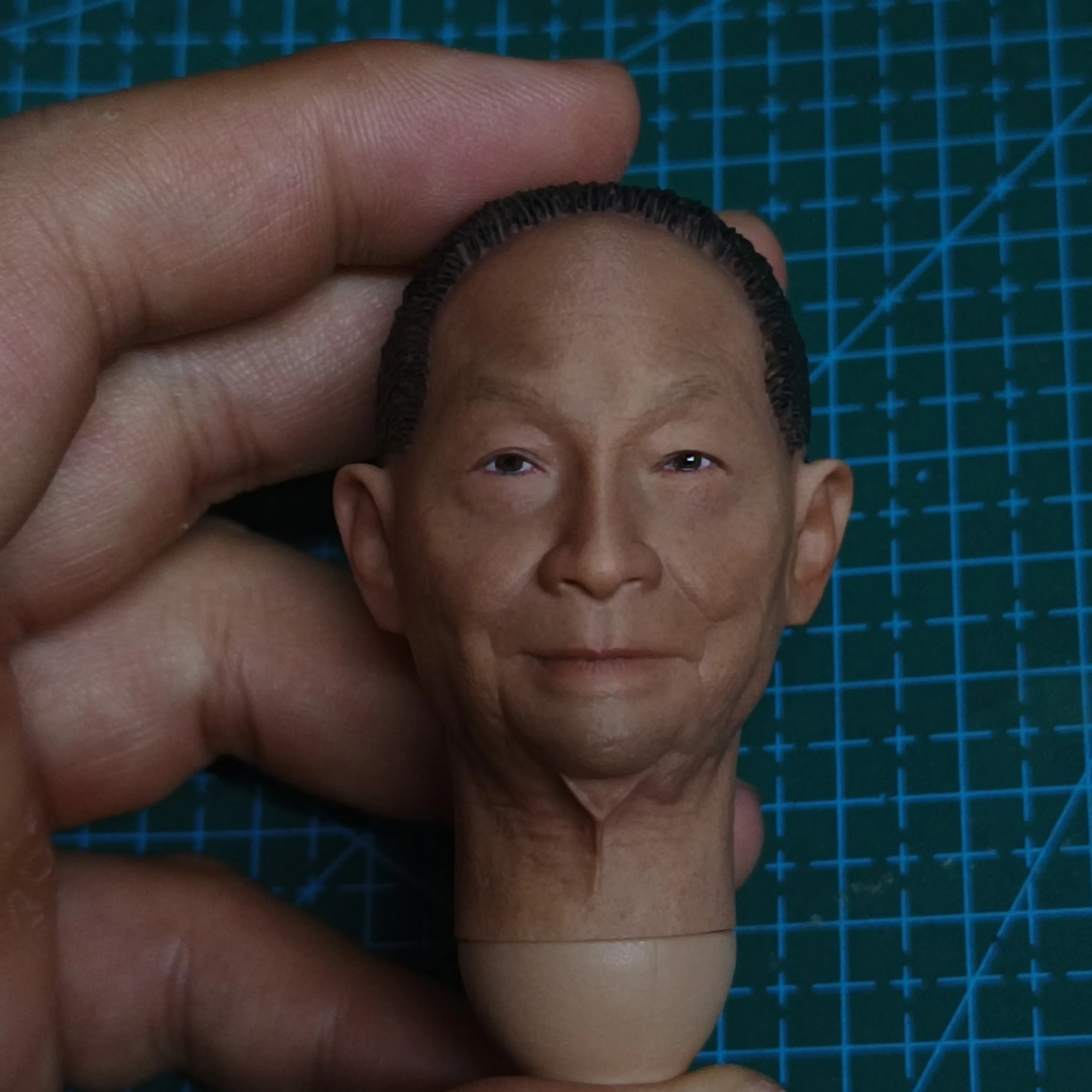 1/6 Agricultural Scientist the father of hybrid rice Yuan Longping Head Sculpt Head Carved for 12Inch Male Action Figure Body
1/6 Agricultural Scientist the father of hybrid rice Yuan Longping Head Sculpt Head Carved for 12Inch Male Action Figure Body