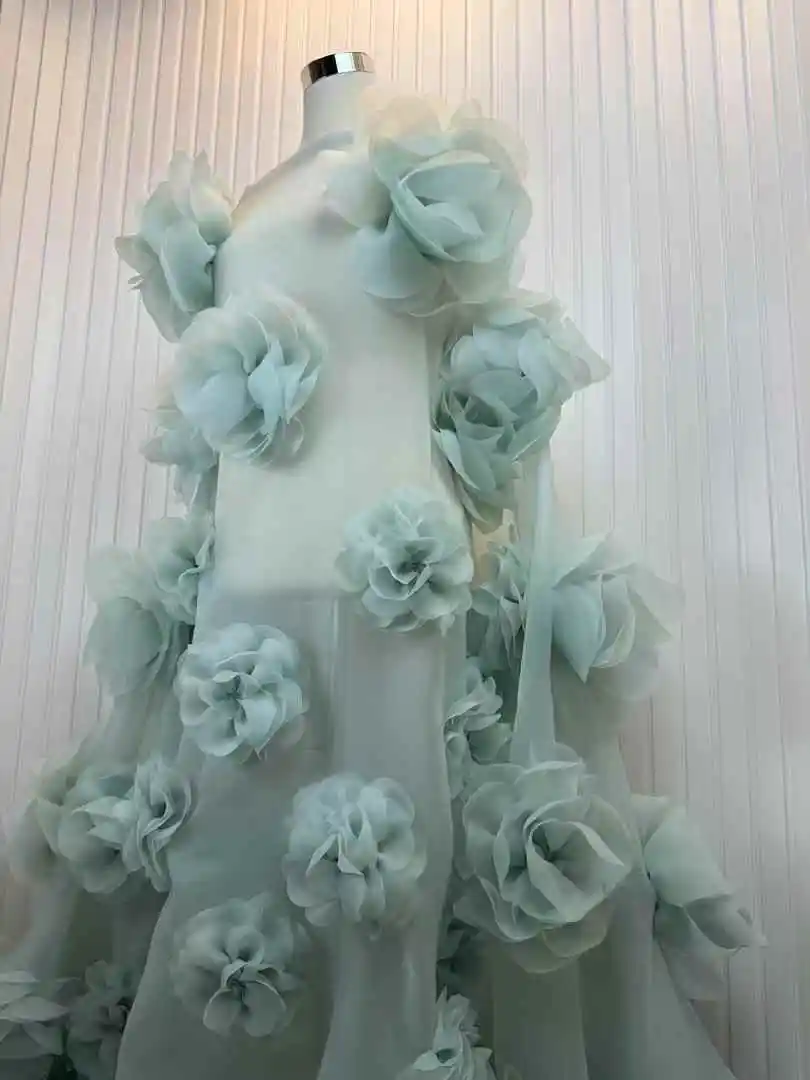 2025 High Quality African Big 3D Flower Embroidery Beaded Lace Fabric Handmade French Tulle Lace Fabric for Wedding Party Dress
2025 High Quality African Big 3D Flower Embroidery Beaded Lace Fabric Handmade French Tulle Lace Fabric for Wedding Party Dress
