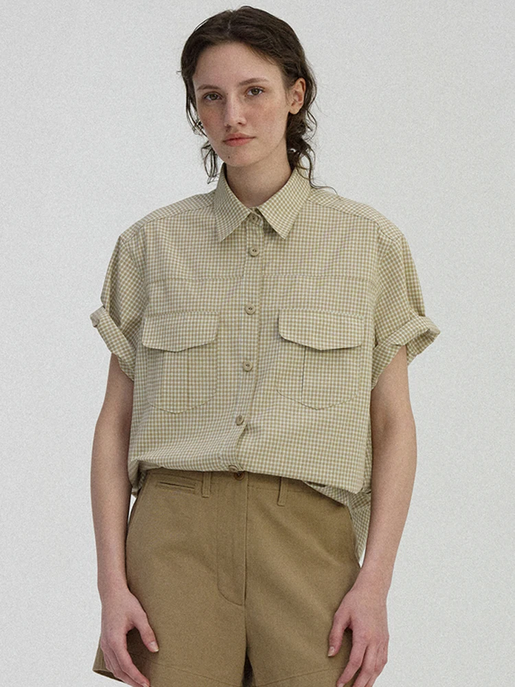 Повседневная женская рубашка в клетку с коротким рукавом в корейском стиле, свободного кроя, на пуговицах, летняя новинка, из полиэстера и регенерированного волокна
Повседневная женская рубашка в клетку с коротким рукавом в корейском стиле, свободного кроя, на пуговицах, летняя новинка, из полиэстера и регенерированного волокна