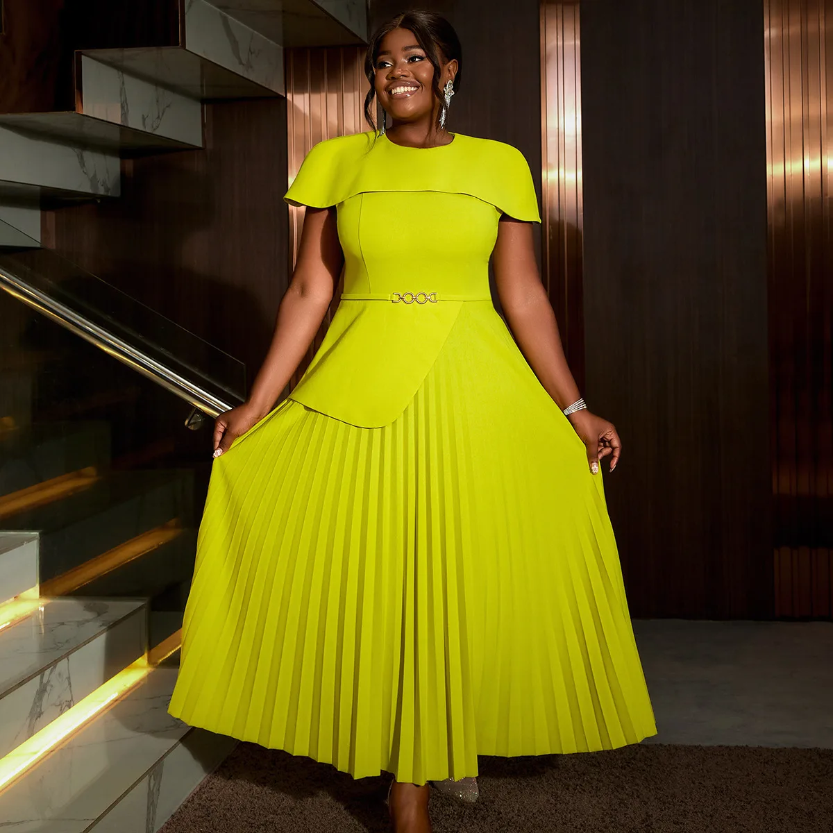 Plus Size Temperament Short Sleeves Pleats Dress Round Neck High Waist Fashion Women Party Evening Dresses 2025 Spring SUmmer
Plus Size Temperament Short Sleeves Pleats Dress Round Neck High Waist Fashion Women Party Evening Dresses 2025 Spring SUmmer