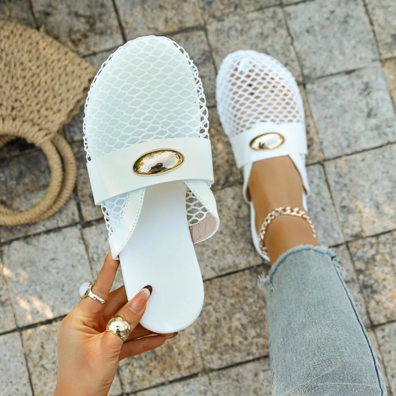 Mesh Breathable Baotou Semi-slippers Women's Spring and Summer 2026 New Round Head Metal Buckle Soft Bottom Flat Bottom Cool Mop
Mesh Breathable Baotou Semi-slippers Women's Spring and Summer 2026 New Round Head Metal Buckle Soft Bottom Flat Bottom Cool Mop
