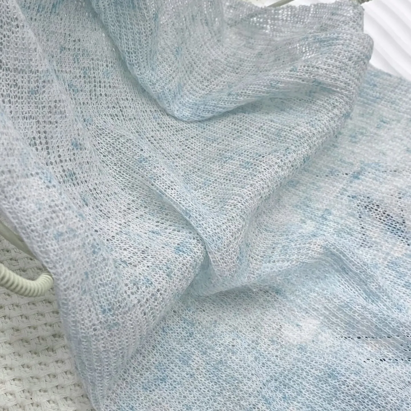 Jacquard Brocade Snowflake Knitted Rabric For Sewing,Air Conditioning Cardigan Thin Sunscreen T-shirt Polyester Linen AC057
Jacquard Brocade Snowflake Knitted Rabric For Sewing,Air Conditioning Cardigan Thin Sunscreen T-shirt Polyester Linen AC057
