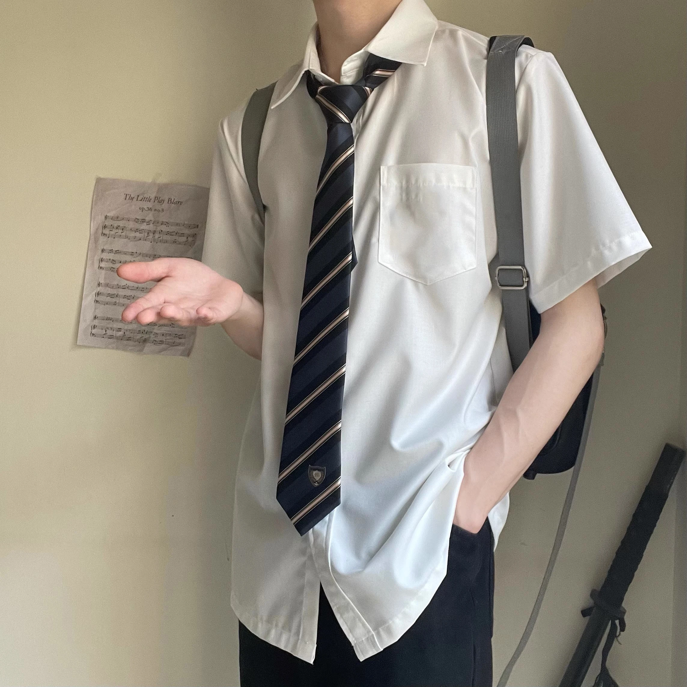 Boys' Basic Short Sleeve Shirt Pure Color Student Youth Japanese Style Top Breathable Polyester Cotton Blend Summer Uniform
Boys' Basic Short Sleeve Shirt Pure Color Student Youth Japanese Style Top Breathable Polyester Cotton Blend Summer Uniform