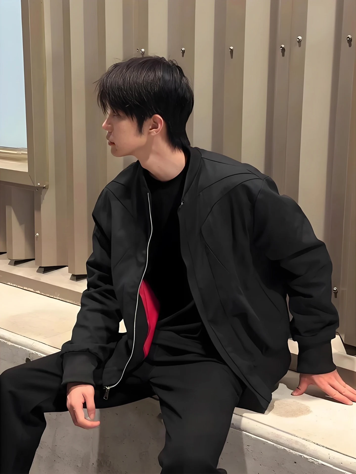 Мужская куртка Cleanfit Deconstructed Pilot: модная молодежная хлопковая верхняя одежда в бейсбольном стиле с акцентом на плечи, осенняя коллекция
Мужская куртка Cleanfit Deconstructed Pilot: модная молодежная хлопковая верхняя одежда в бейсбольном стиле с акцентом на плечи, осенняя коллекция