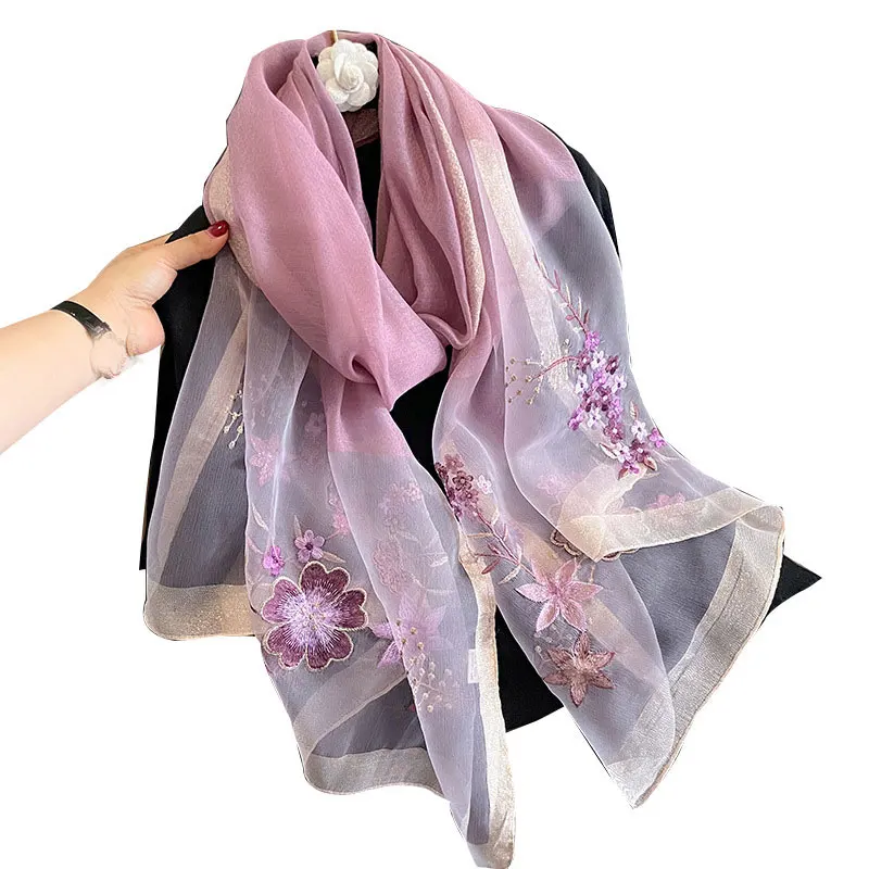 2024 Luxury Brand Silk Wool Women Scarf Embroidery Shawl Wraps Foulard Female Hijab Bandana scarves lady flowers beach stoles
2024 Luxury Brand Silk Wool Women Scarf Embroidery Shawl Wraps Foulard Female Hijab Bandana scarves lady flowers beach stoles