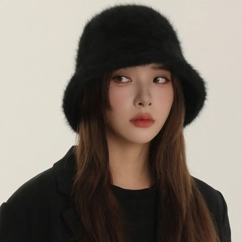 Soft Knitted Plush Bucket Cap Warm Furry Winter Fisherman Hat Versatile Solid Color Anti-cold Bucket Hat Women
Soft Knitted Plush Bucket Cap Warm Furry Winter Fisherman Hat Versatile Solid Color Anti-cold Bucket Hat Women