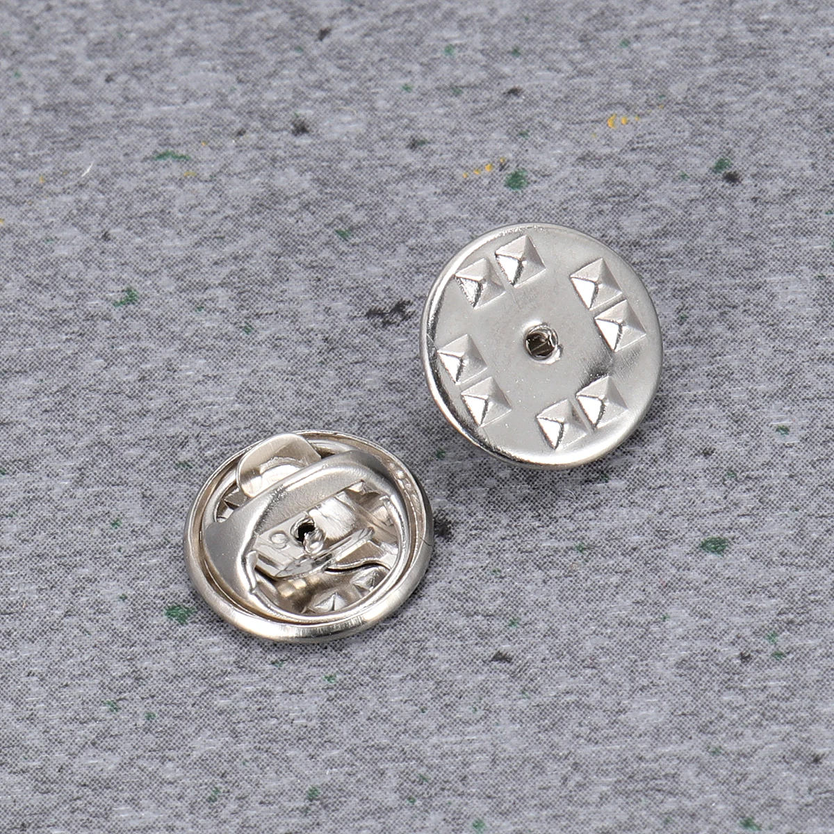 200 Pcs Butterfly Hat Brooch Clasps Lapel Holder Silver Tacks Buckles Copper DIY Crafts Jewelry Making Replacement Parts
200 Pcs Butterfly Hat Brooch Clasps Lapel Holder Silver Tacks Buckles Copper DIY Crafts Jewelry Making Replacement Parts
