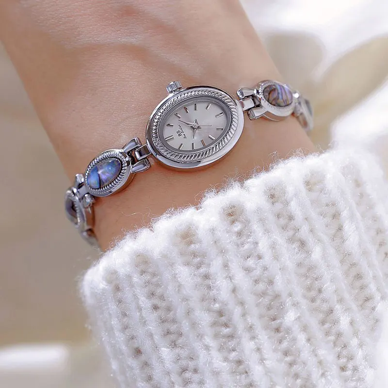 Retro Oval Gold Chain Quartz Women's Watch Korean Elegant Watch Gift Relogio Feminino FA1835
Retro Oval Gold Chain Quartz Women's Watch Korean Elegant Watch Gift Relogio Feminino FA1835