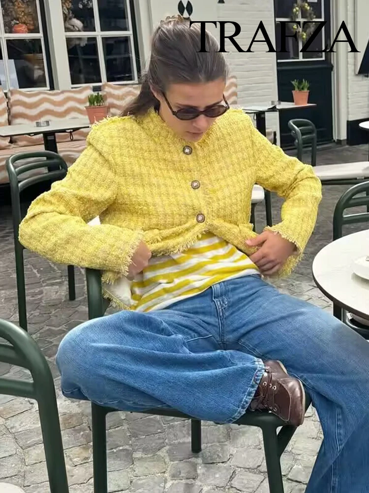TRAFZA Women Autumn Winter High-End Solid Tassel Thin Coat Female Elegant Crew Neck Single-Breasted Long-Sleeved Cardigan Jacket
TRAFZA Women Autumn Winter High-End Solid Tassel Thin Coat Female Elegant Crew Neck Single-Breasted Long-Sleeved Cardigan Jacket