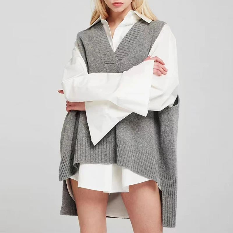 Autumn Sleeveless V-neck Knitted Sweater Vest Women Winter Korean Casual Pullover Sweaters Solid Loose Warm Knit Waistcoat 29344
Autumn Sleeveless V-neck Knitted Sweater Vest Women Winter Korean Casual Pullover Sweaters Solid Loose Warm Knit Waistcoat 29344