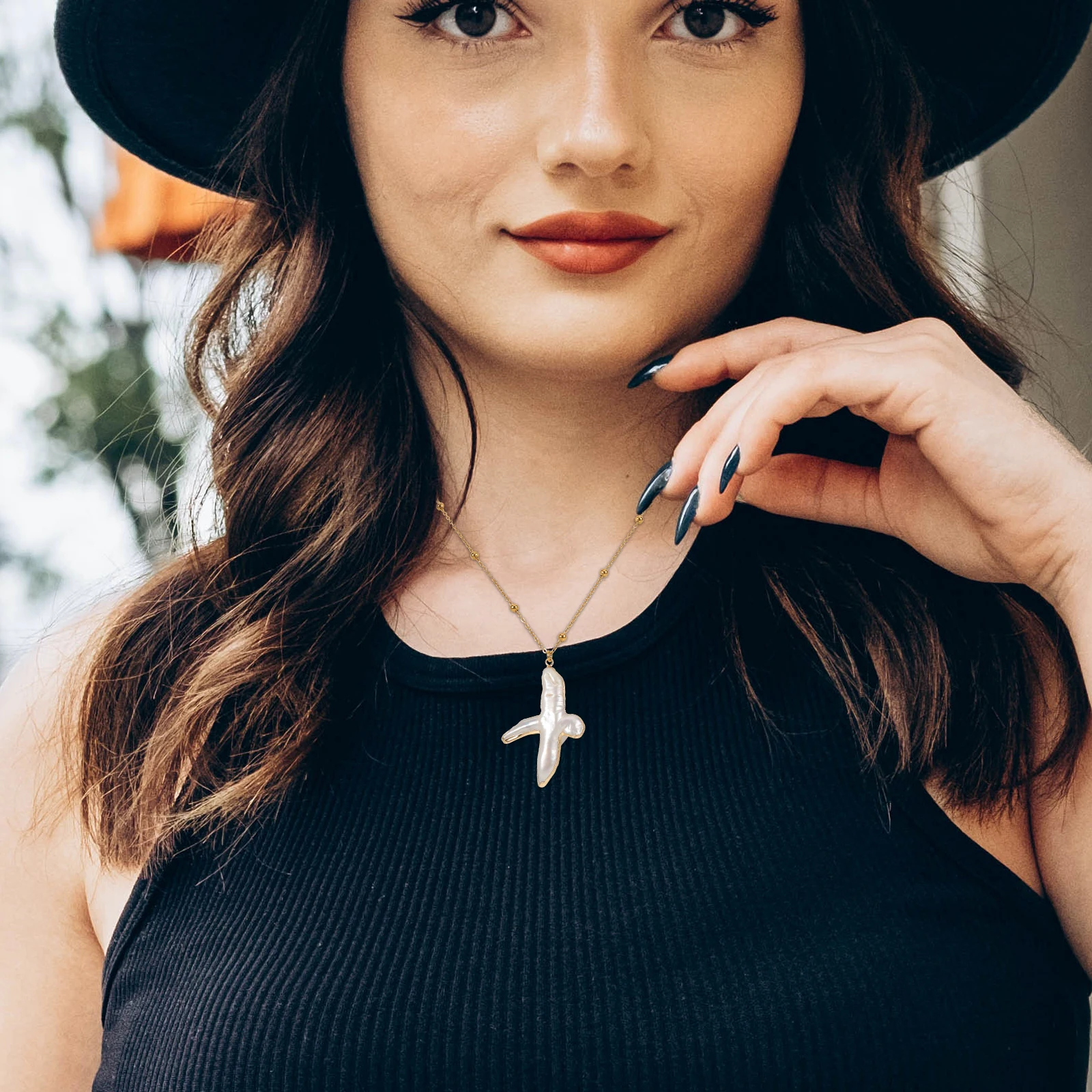 Elegant Pearl with Baroque Pearls Christian Pendant Spiritual Jewelry for Women Daily Wear Office Outings
Elegant Pearl with Baroque Pearls Christian Pendant Spiritual Jewelry for Women Daily Wear Office Outings