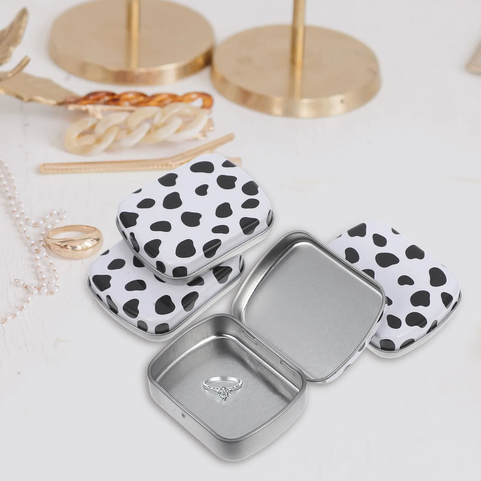 4pcs Cow Pattern Tin Candy Box Metal Storage Case Snack Treats Holder Party Biscuit Organizer Small Iron Box For Sweets Keys
4pcs Cow Pattern Tin Candy Box Metal Storage Case Snack Treats Holder Party Biscuit Organizer Small Iron Box For Sweets Keys