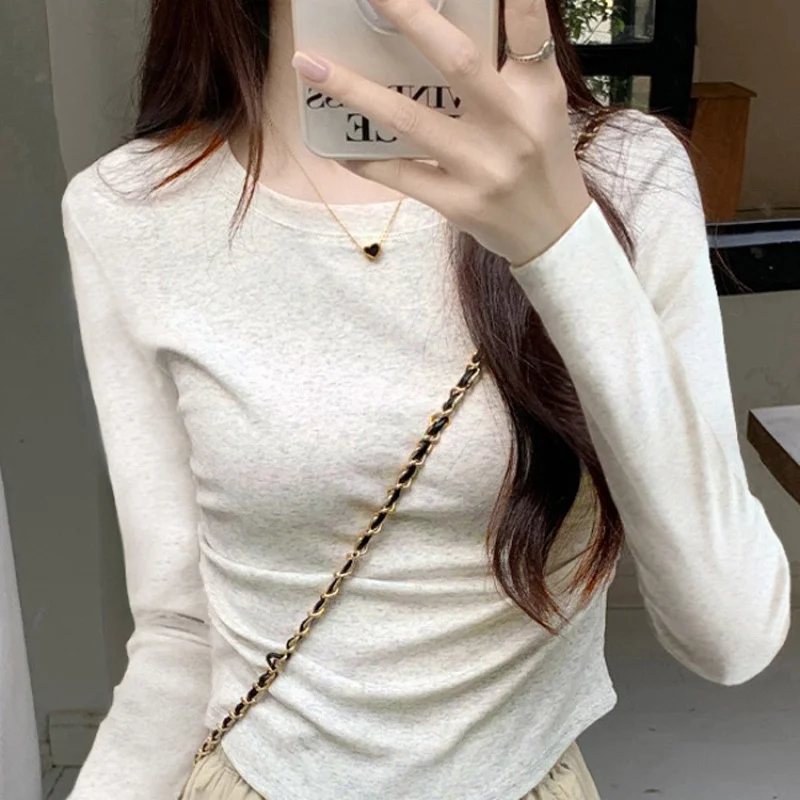 Long Sleeved Base Shirt, Autumn And Winter New Style, Curved Hem, Irregular T-Shirt, Inner Top
Long Sleeved Base Shirt, Autumn And Winter New Style, Curved Hem, Irregular T-Shirt, Inner Top