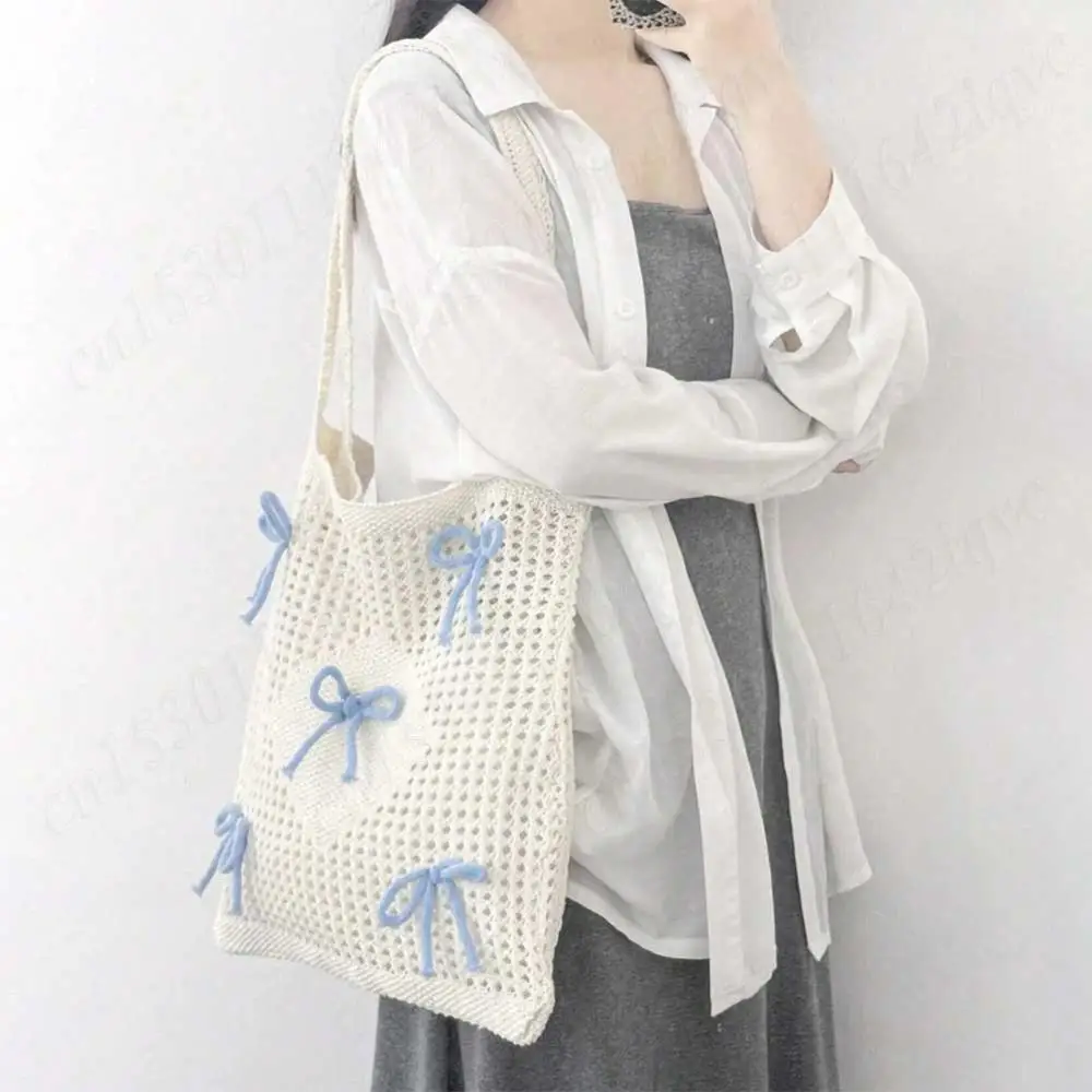 Women Bow Crochet Shoulder Bag Retro Hollow Out Beach Bags Woven Mesh Knitted Grocery Bag Summer Travel Casual Bowknot Hobo Bags
Women Bow Crochet Shoulder Bag Retro Hollow Out Beach Bags Woven Mesh Knitted Grocery Bag Summer Travel Casual Bowknot Hobo Bags