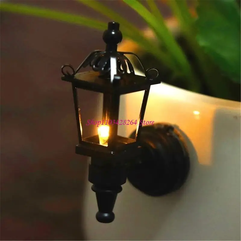 1/12 Scale Miniature Dollhouses Wall Lamp Black LED Wall Sconce for Garden Balcony Decoration Dollhouses Accessories
1/12 Scale Miniature Dollhouses Wall Lamp Black LED Wall Sconce for Garden Balcony Decoration Dollhouses Accessories