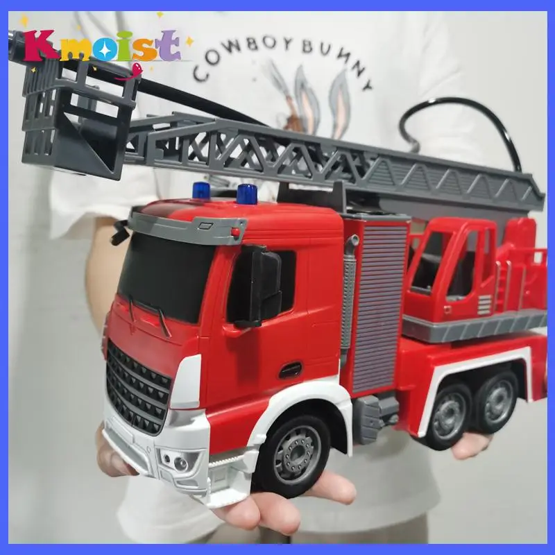 1:24 2.4G Large RC Cars Toy Engineering Vehicle Can Spray Water Truck City Fire Truck Fireman Car Toys for Boys Children's Gifts
1:24 2.4G Large RC Cars Toy Engineering Vehicle Can Spray Water Truck City Fire Truck Fireman Car Toys for Boys Children's Gifts