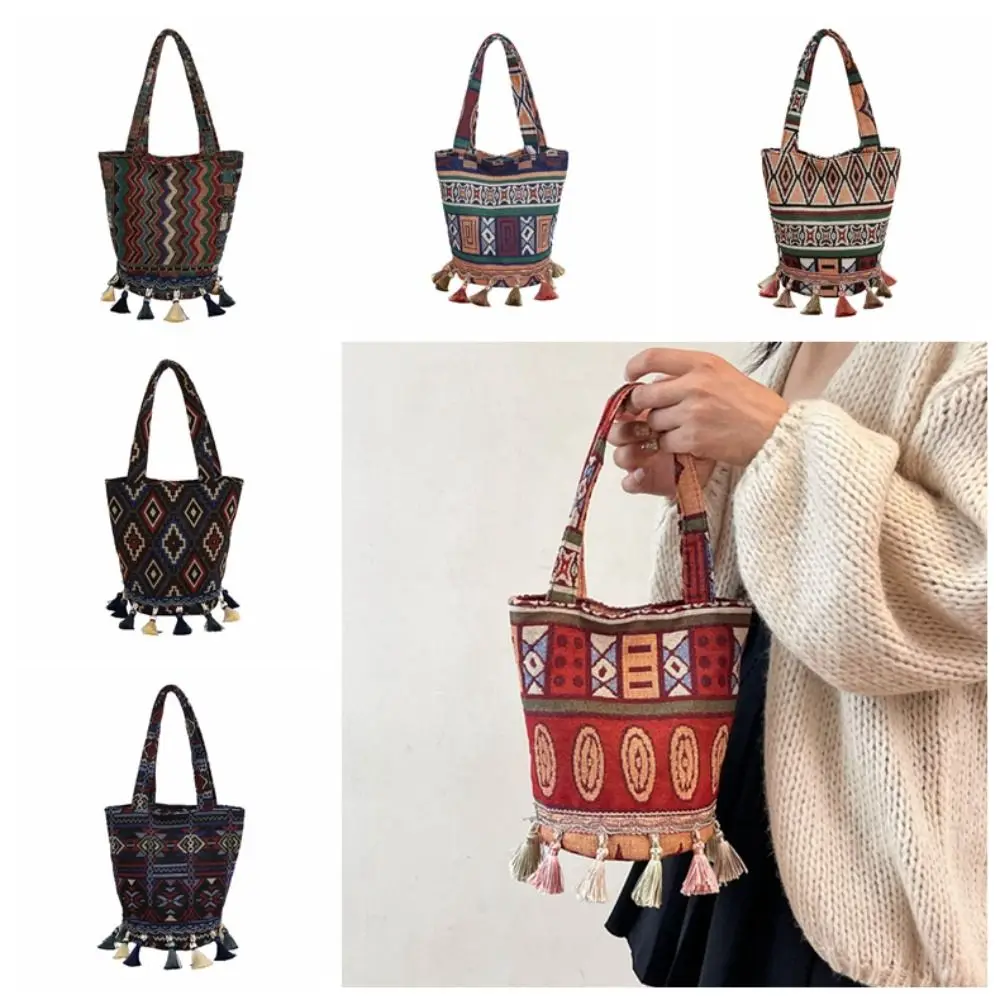 Casual Handbag Ethnic Style Canvas Bag Large Capacity Tote Bag Tassel Cloth Bag Woven Bag Messenger Bag Bucket Bag Women
Casual Handbag Ethnic Style Canvas Bag Large Capacity Tote Bag Tassel Cloth Bag Woven Bag Messenger Bag Bucket Bag Women
