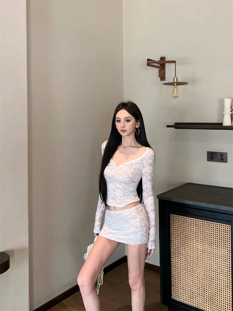 Pure Desire Style Lace Splice Long Sleeve T-Shirt And Skirt Set Women Summer Sexy Versatile Two-Piece Suit High Waist
Pure Desire Style Lace Splice Long Sleeve T-Shirt And Skirt Set Women Summer Sexy Versatile Two-Piece Suit High Waist