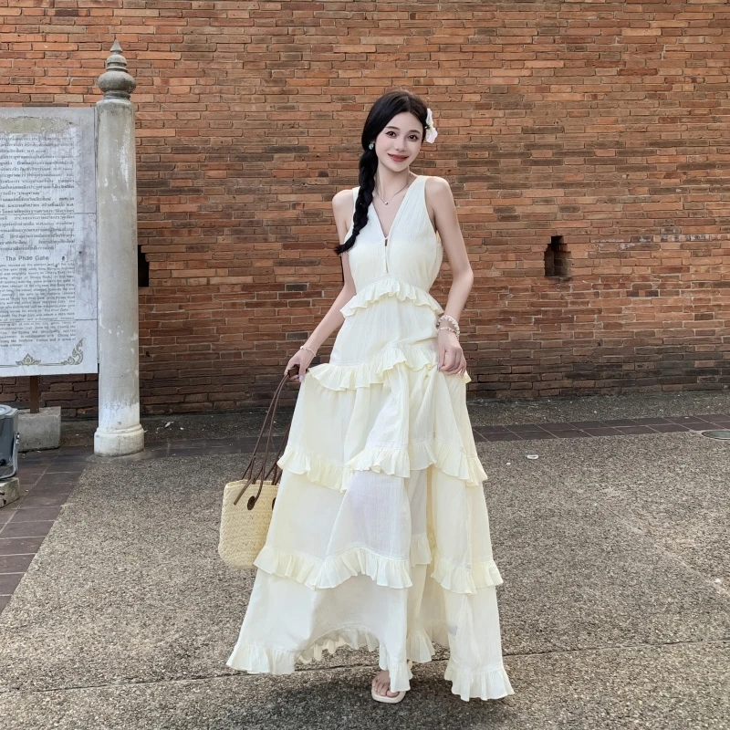 Fashion Holiday Style Long Summer Dress Bohemian Women Deep V Neck Sleeveless Tank Layers Ruffles Sexy Backless Linen Maxi Robe
Fashion Holiday Style Long Summer Dress Bohemian Women Deep V Neck Sleeveless Tank Layers Ruffles Sexy Backless Linen Maxi Robe