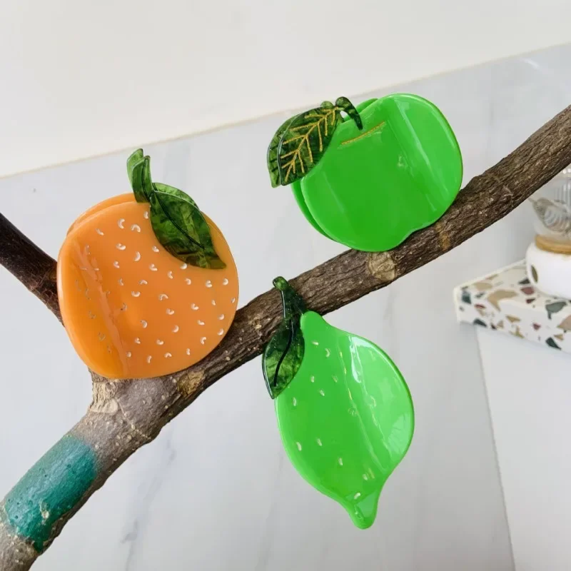 Cute Fruit Hair Claw Orange Grabber Simulation Fruit Green Lemon Apple Hairpin Hair Shark Clip for Woman Hair Accessories
Cute Fruit Hair Claw Orange Grabber Simulation Fruit Green Lemon Apple Hairpin Hair Shark Clip for Woman Hair Accessories