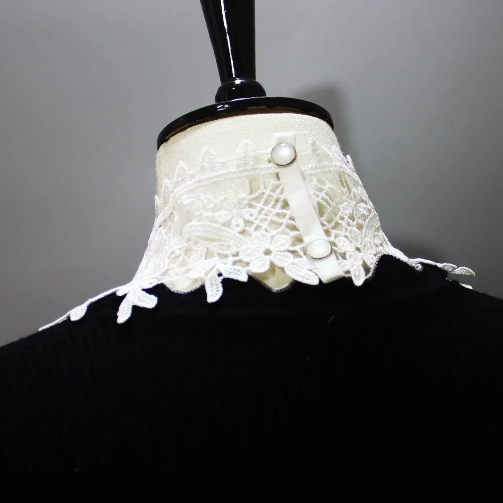 Fashion Lace Floral Fake Collar Detachable White Black Removable Collar All-match Gauzy Half High Collar for Women
Fashion Lace Floral Fake Collar Detachable White Black Removable Collar All-match Gauzy Half High Collar for Women