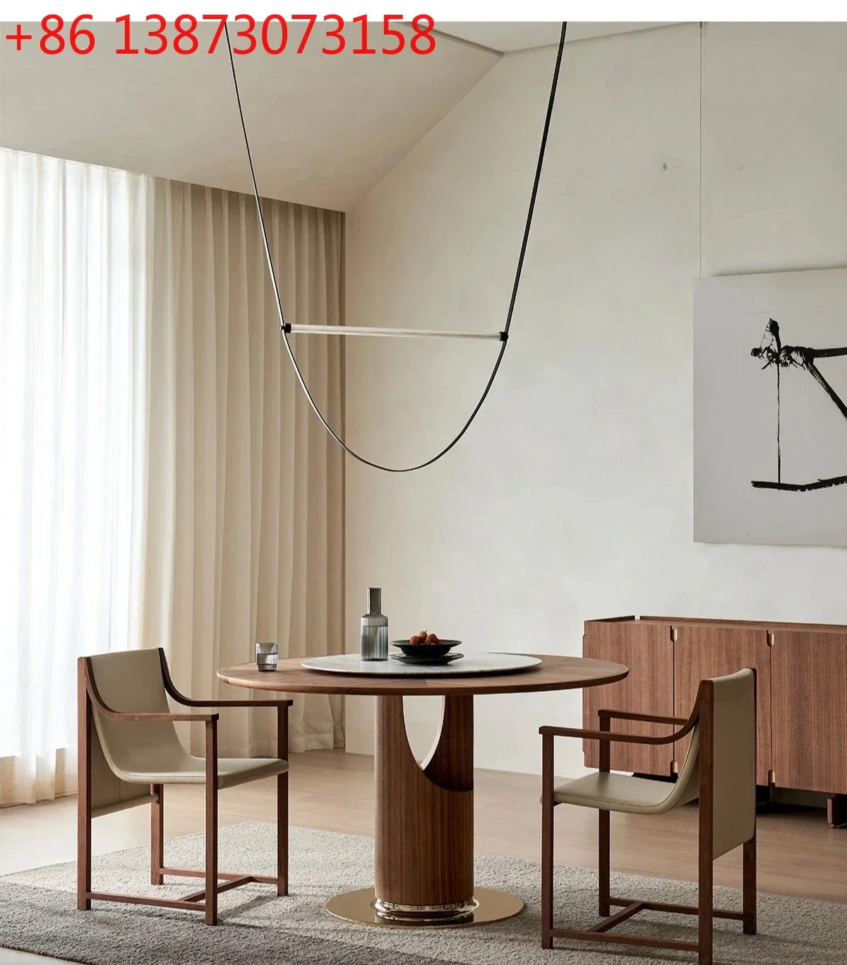 Modern Yunbo dining table, black walnut round table, rotating plate, household solid wood dining table
Modern Yunbo dining table, black walnut round table, rotating plate, household solid wood dining table