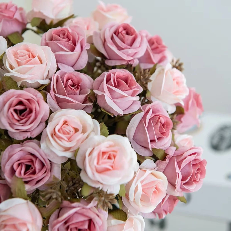 1Pc Silk Artificial Flowers Carnation Rose Wedding Bridal Bouquet Home Room Festival Outdoor Garden Wall Diy Gift Box Decoration
1Pc Silk Artificial Flowers Carnation Rose Wedding Bridal Bouquet Home Room Festival Outdoor Garden Wall Diy Gift Box Decoration