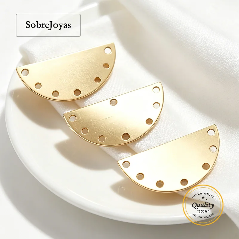 14K Gold Filled Semicircle Charm with Hole Tarnish Resistant Jewelry Finding for Necklace Making Gold Jewelry Accessories
14K Gold Filled Semicircle Charm with Hole Tarnish Resistant Jewelry Finding for Necklace Making Gold Jewelry Accessories