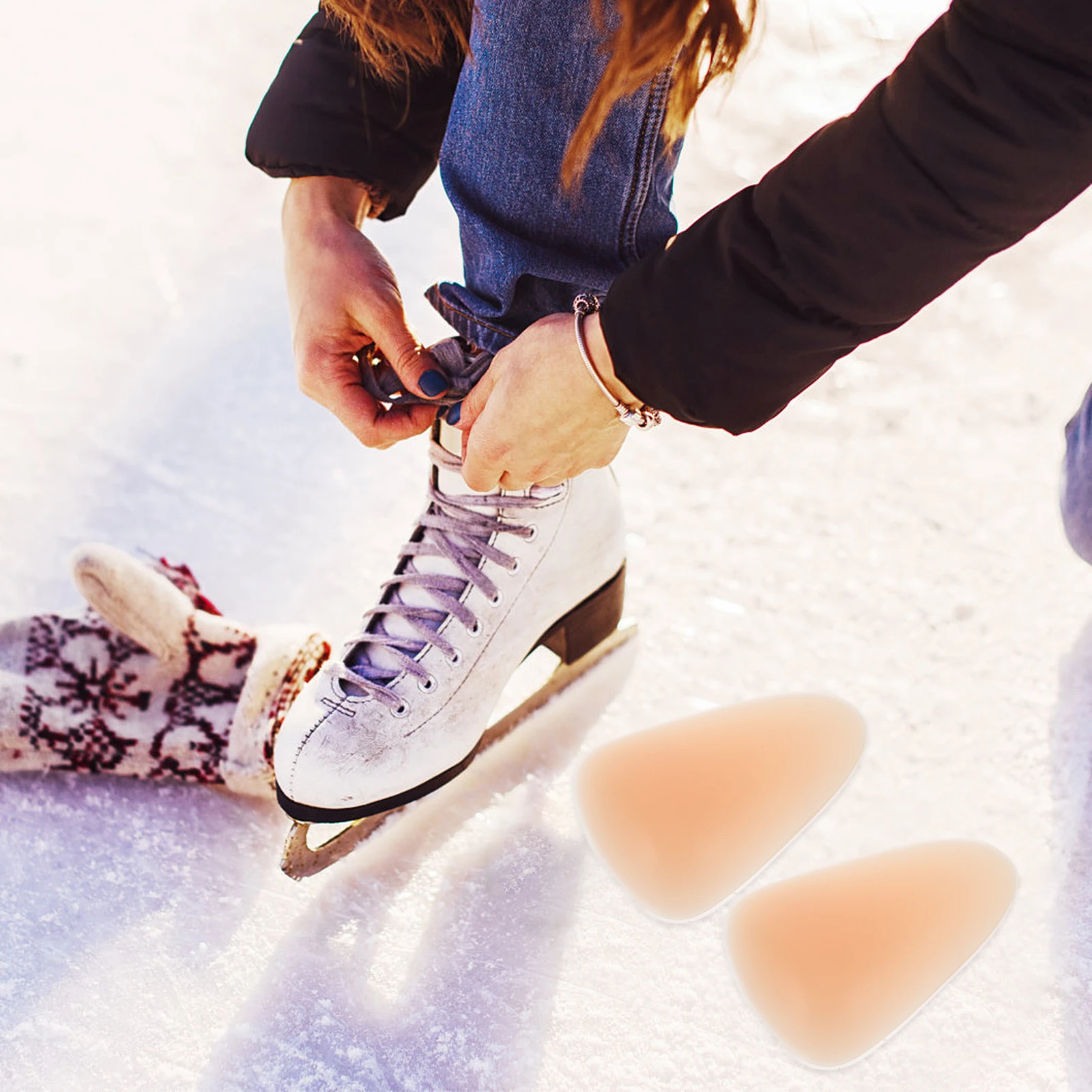 2pcs Knee Skating Protective Support Anti-Slip Unisex Soft Pads For Ice Skating Volleyball Football Cycling Sports 
2pcs Knee Skating Protective Support Anti-Slip Unisex Soft Pads For Ice Skating Volleyball Football Cycling Sports