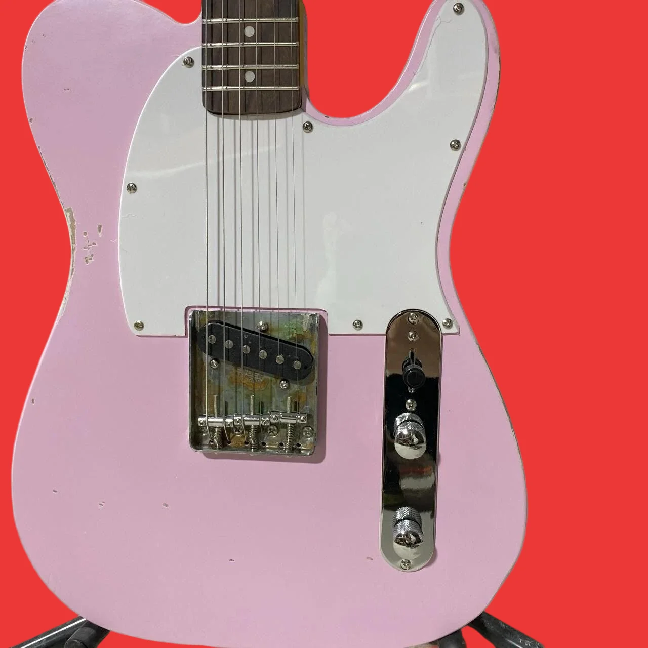 2026 Лидер продаж, гитара, гриф из палисандра, корпус из ольхи, 6-струнный розовый цвет
2026 Лидер продаж, гитара, гриф из палисандра, корпус из ольхи, 6-струнный розовый цвет