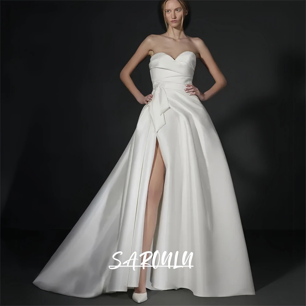 Elegant Women's Satin Wedding Dress, Strapless A-Line Long Bride Dresses, Bow-tie Court Train Customized Bridal Gown
Elegant Women's Satin Wedding Dress, Strapless A-Line Long Bride Dresses, Bow-tie Court Train Customized Bridal Gown