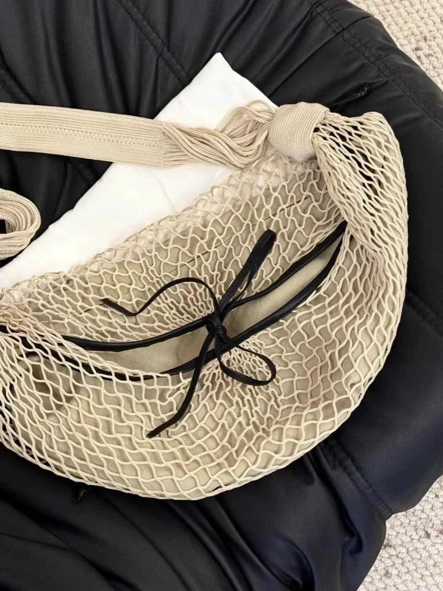 2025 New Beach Single Shoulder Crossbody Bag Fashion Versatile Contrasting Color Mesh Woven Bags with Cow Horn Design
2025 New Beach Single Shoulder Crossbody Bag Fashion Versatile Contrasting Color Mesh Woven Bags with Cow Horn Design