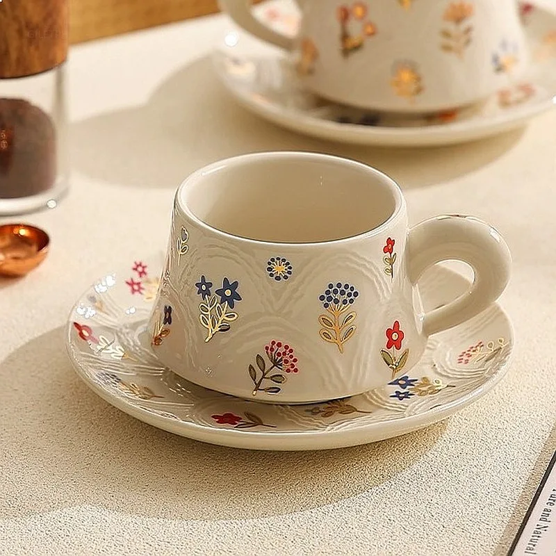 Nordic Premium Simple Shimmer Coffee Cup Saucer Set Exquisite Afternoon Tea Latte Art Light Luxury Porcelain Drinkware Gift
Nordic Premium Simple Shimmer Coffee Cup Saucer Set Exquisite Afternoon Tea Latte Art Light Luxury Porcelain Drinkware Gift